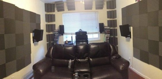 پانل فوم سوپر بیس نصبشده در استودیو