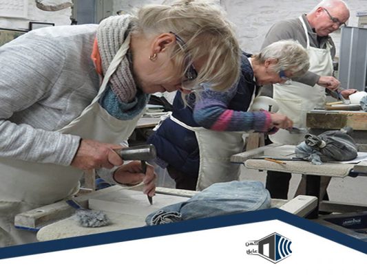 سنگ-تراشی-در-کارگاه-خانگی