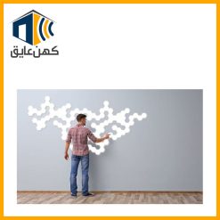 طراحی خلاقانه لامپ لمسی در روی دیوار به صورت منحنی