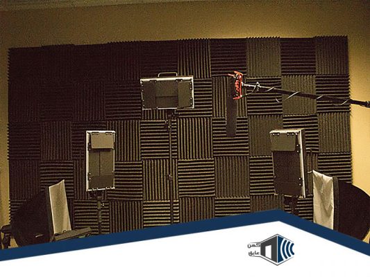 بهترین تجهیزات صوتی برای استودیو خانگی فوم عایق صدا 