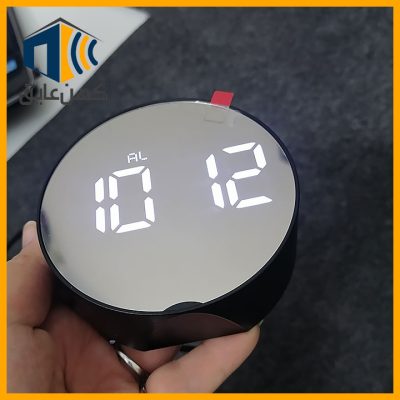 نمای دور ساعت اکوستیک